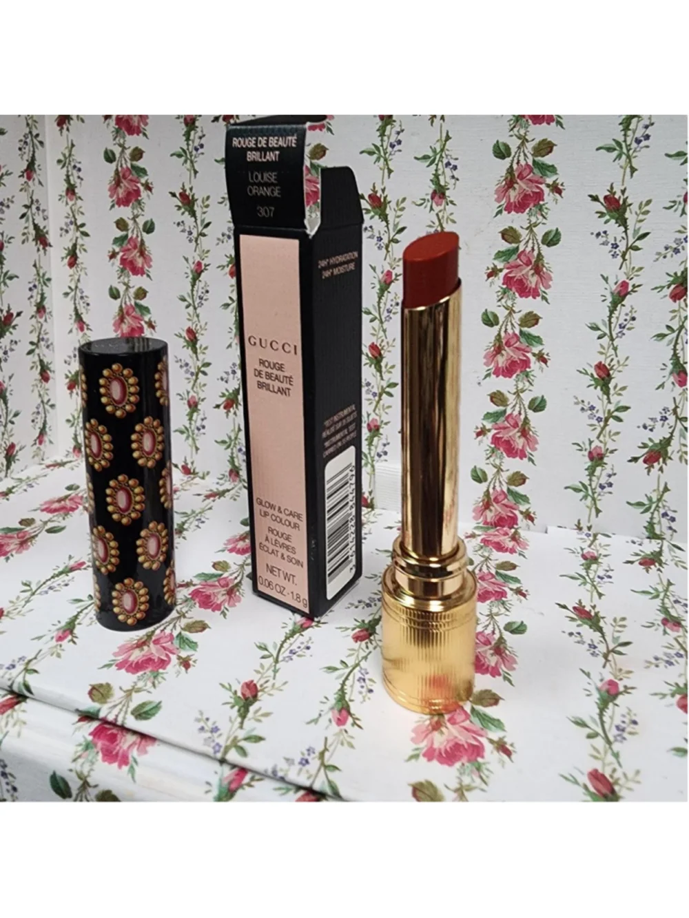 Gucci Rouge de Beaute Brilliant Lipstick in shade 307 Louise Orange #luxury #lip